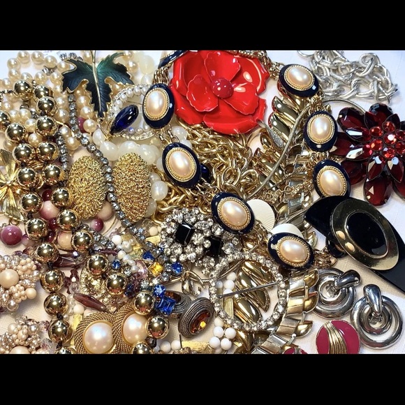 Jewelry - 10 Piece GOLD & SILVER Designer, signed & unsigned pieces~Vtg Modern Jewelry Lot